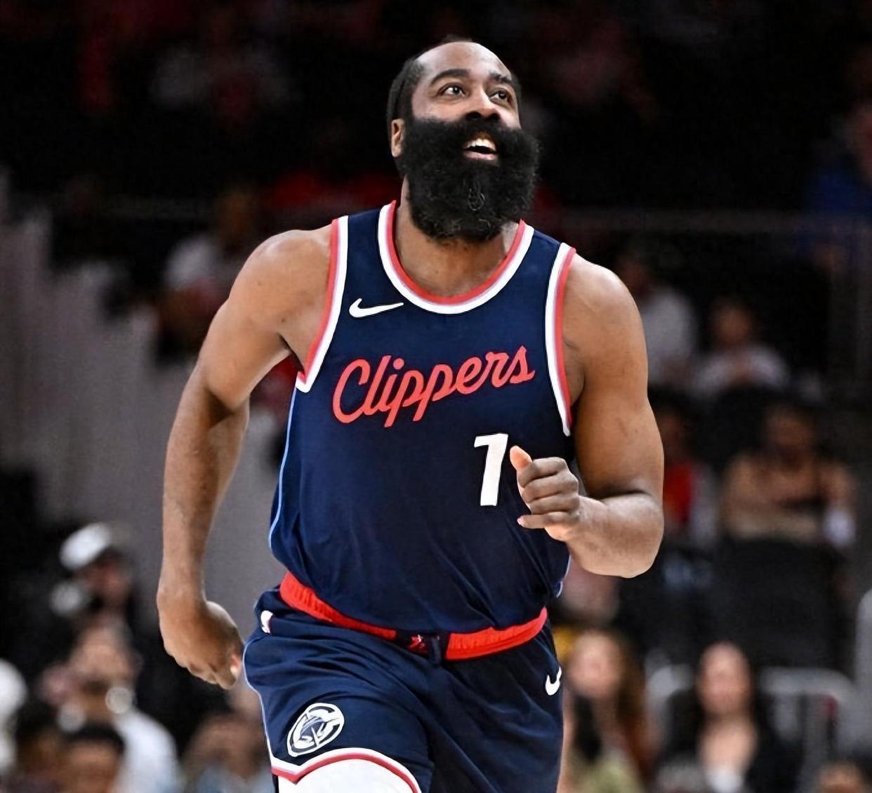 棋牌游戏平台关于国际比赛日洛杉矶快船调整名单以备意甲，防线松动环节打磨，更衣室稳定，团队化学反应显著的信息